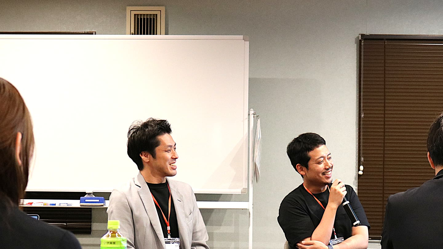 富士通ならではの難しさについて語る富士通 重松さん
